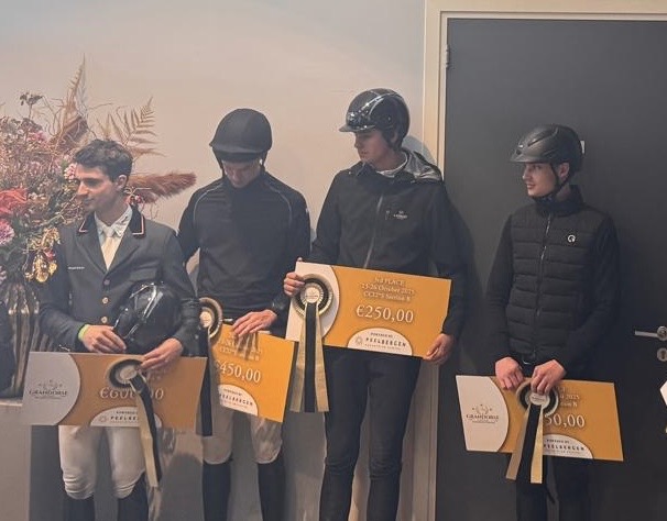 Grandorse International/ Kronenberg Teil 2: Neil Hoffmann und Qula M galoppieren aufs Treppchen