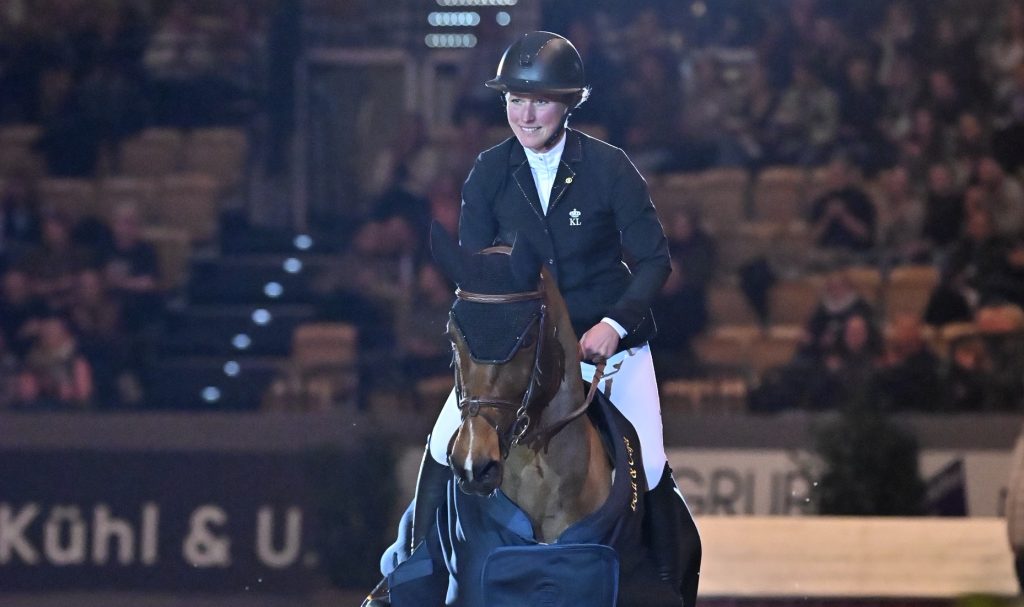 Goldenes Reitabzeichen für Berit Schulz